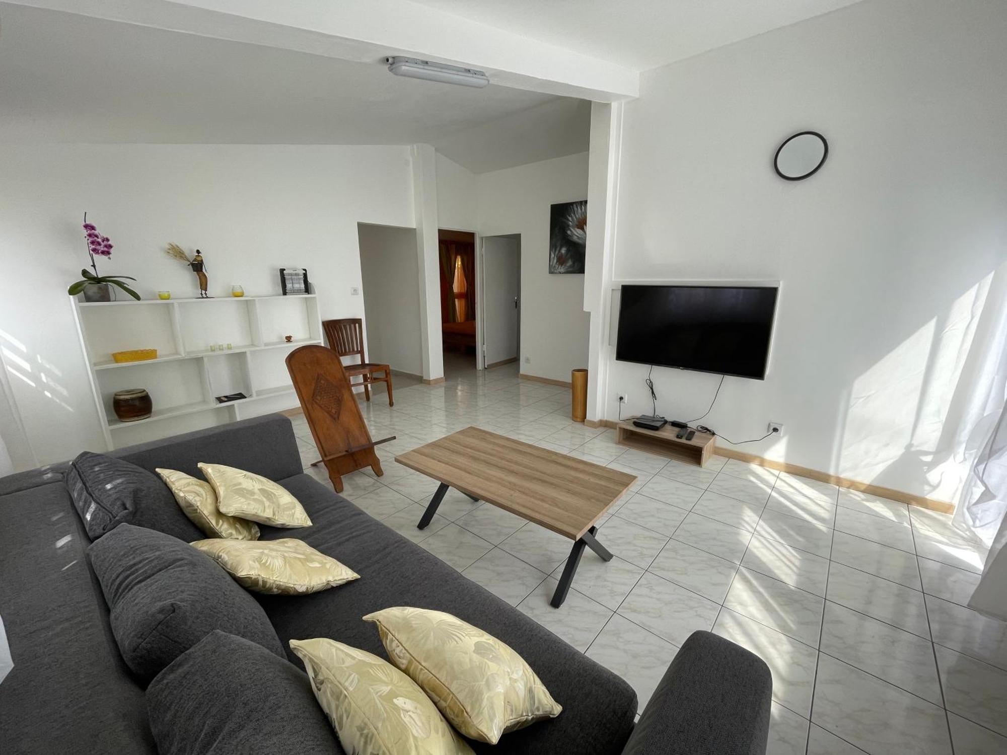 Casa Valencia, Proche De Toutes Commodites Saint Pierre Ngoại thất bức ảnh