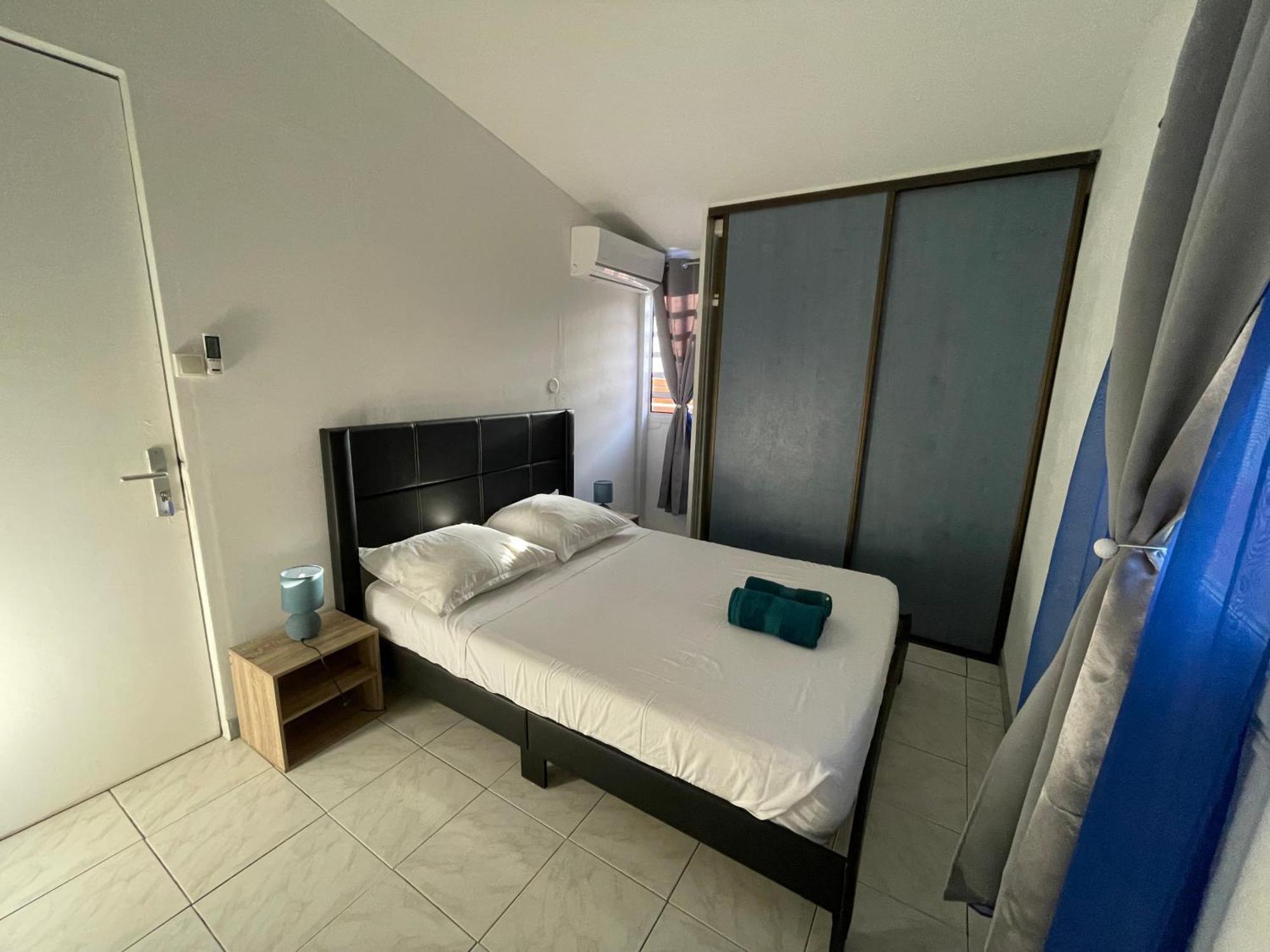 Casa Valencia, Proche De Toutes Commodites Saint Pierre Ngoại thất bức ảnh